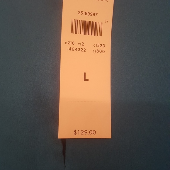 Dress - Picture 3 of 3